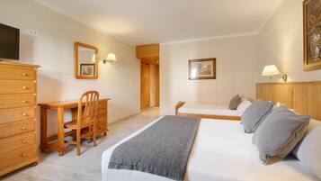 Két bảo mật tại phòng, nôi (giường cho trẻ sơ sinh) miễn phí