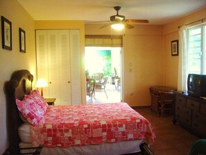Premium bedding, free WiFi - Dos Angeles del Mar B&B (Rincon)