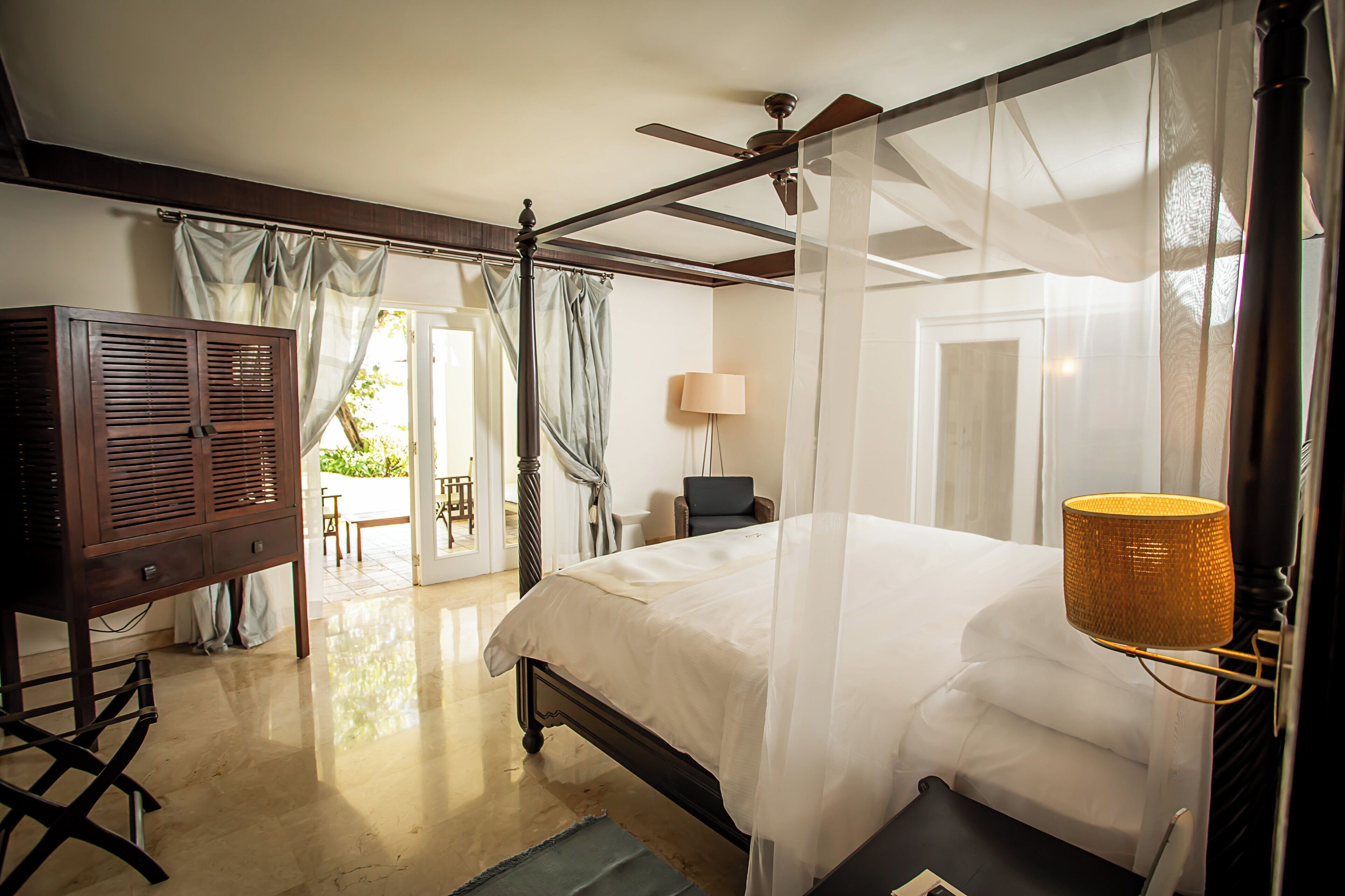 Sábanas italianas Frette, ropa de cama de alta calidad y edredón 