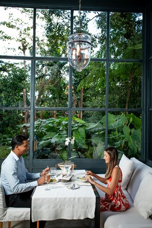 3 restaurants; breakfast, lunch and dinner served  - Casa Colonial Beach & Spa (Puerto Plata)