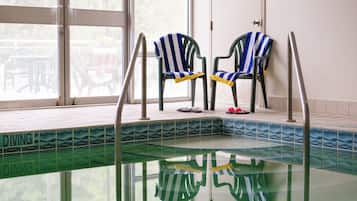 Indendørs pool, liggestole