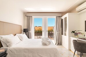 Premium bedding, minibar, in-room safe, desk - Palazzo del Corso (Gallipoli)