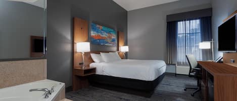 Superior Studio Suite, 1 King Bed, Non Smoking, Jetted Tub | Jetted tub