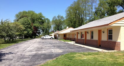 Sentinel Motel