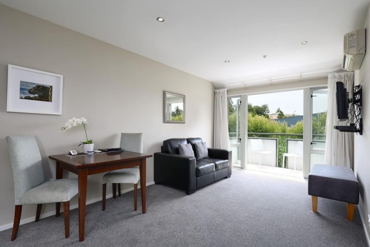 One Bedroom Spa Apartment | 1 slaapkamer, luxe beddengoed, een laptopwerkplek, geluiddichte muren