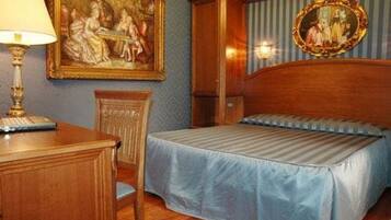 Executive Double Room | In-room safe, desk, blackout curtains, free WiFi