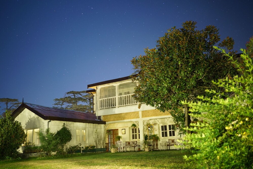 Hotel Springfields by null