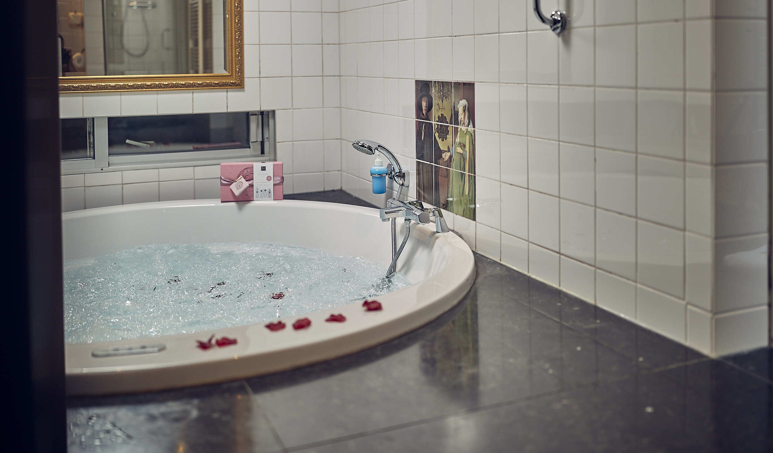 honeymoon suite, 1 king bed | bathroom | free toiletries, hair dryer, bathrobes, slippers