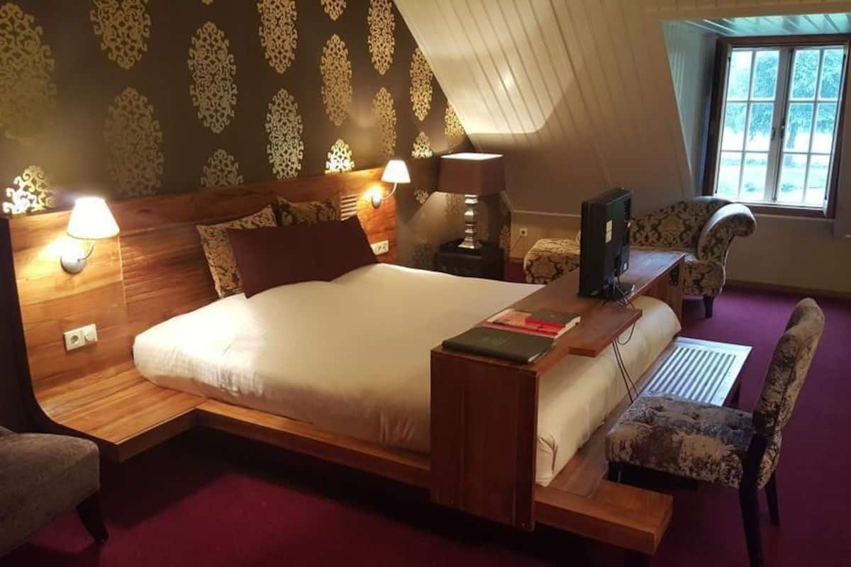 Luxury Double Room, 1 Double Bed | 1 bedroom, Select Comfort beds, minibar, in-room safe