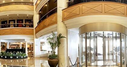 Golden Hotel