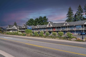 Exterior - Rodeway Inn King William (Huntsville)