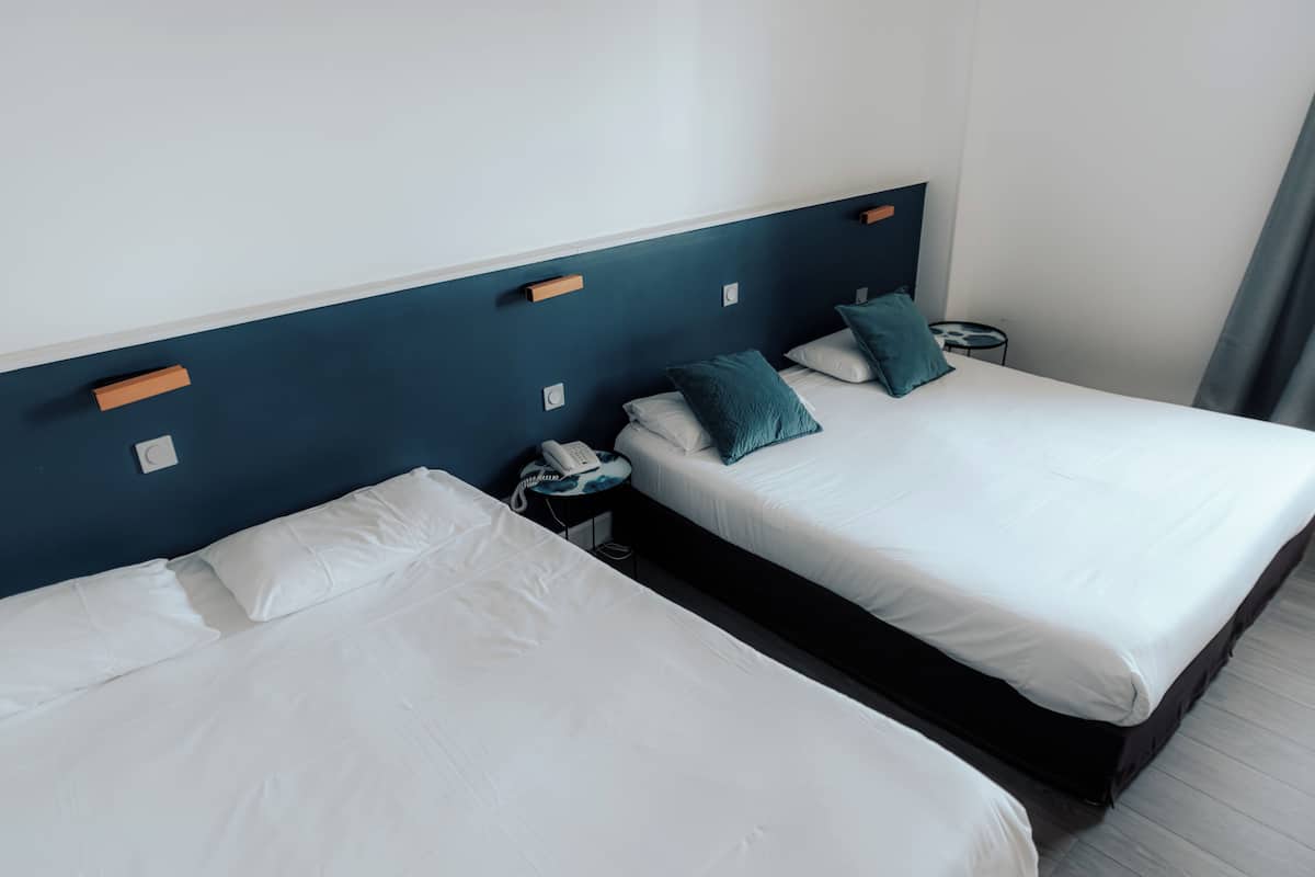 Soundproofing, free WiFi, wheelchair access