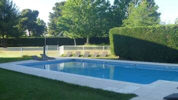 Piscine extérieure