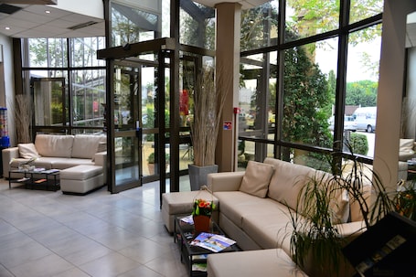 Sala de estar en el lobby