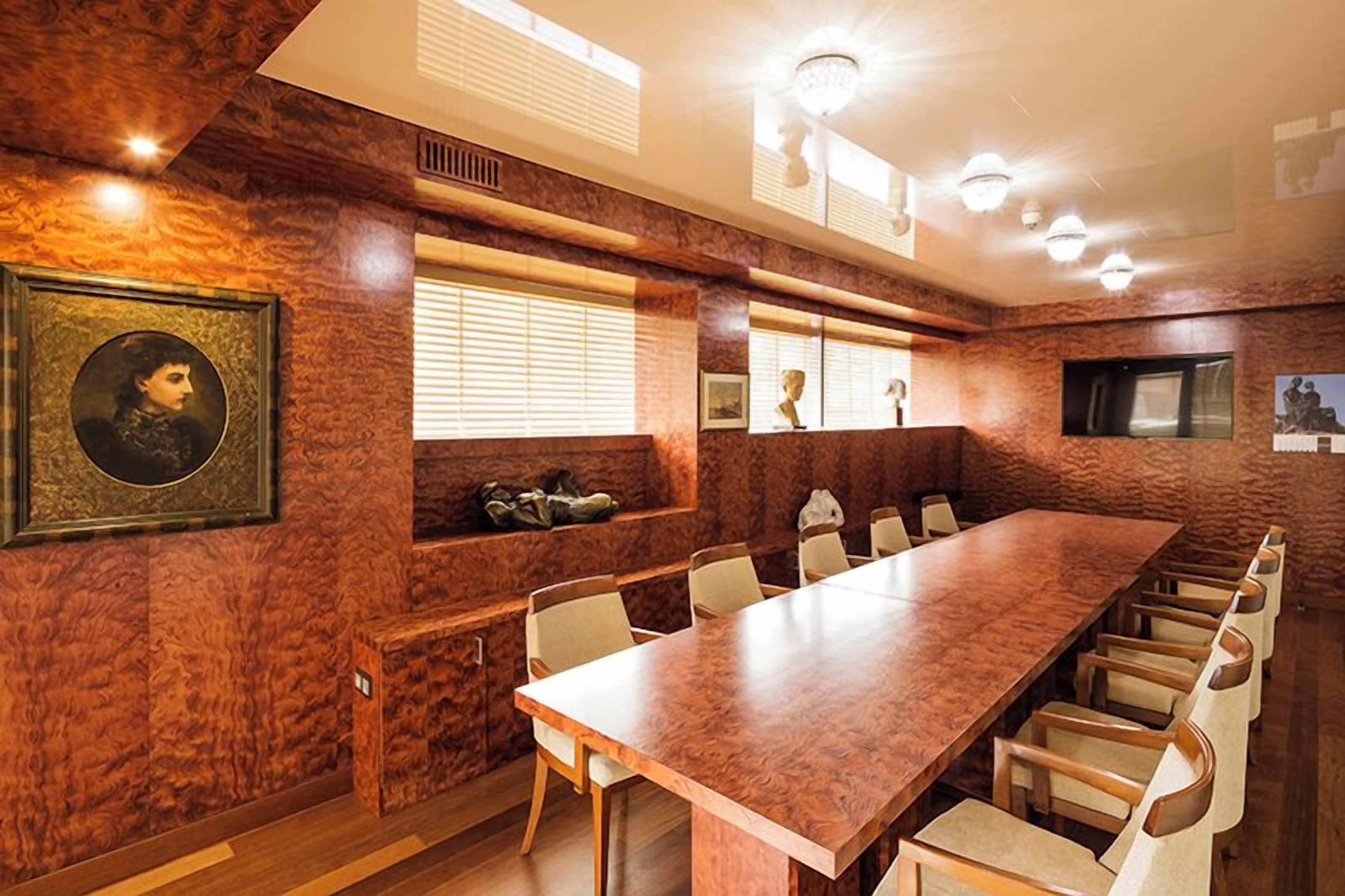 Meeting facility