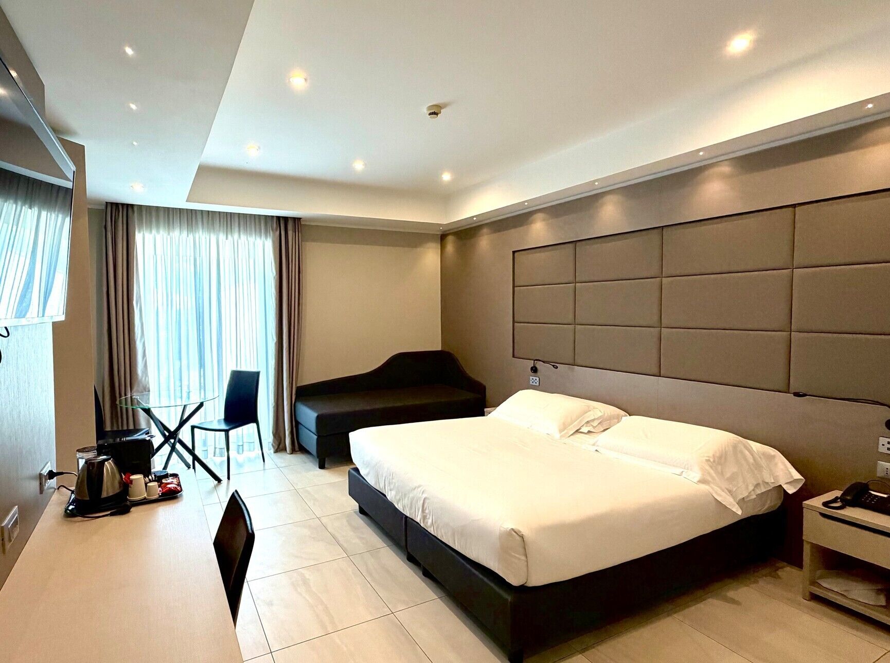 Comfort-Doppelzimmer | Minibar, Schreibtisch, laptopgeeigneter Arbeitsplatz, kostenloses WLAN