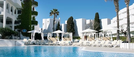 Indoor pool, 3 outdoor pools, open 10:00 AM to 6:00 PM, pool umbrellas