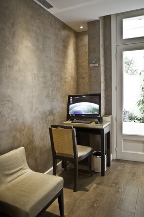 Lobby - Best Western Sevres Montparnasse (Paris)