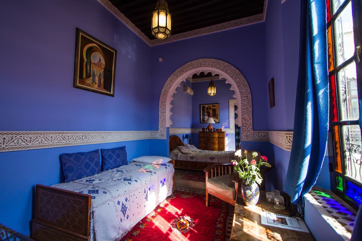 Wifi gratis y ropa de cama