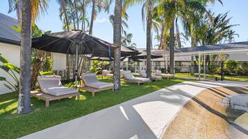 Outdoor pool, open 8:00 AM to 8:00 PM, sun loungers