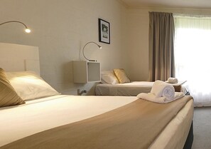 Executive Twin | 1 bedroom, minibar, individually decorated, individually furnished