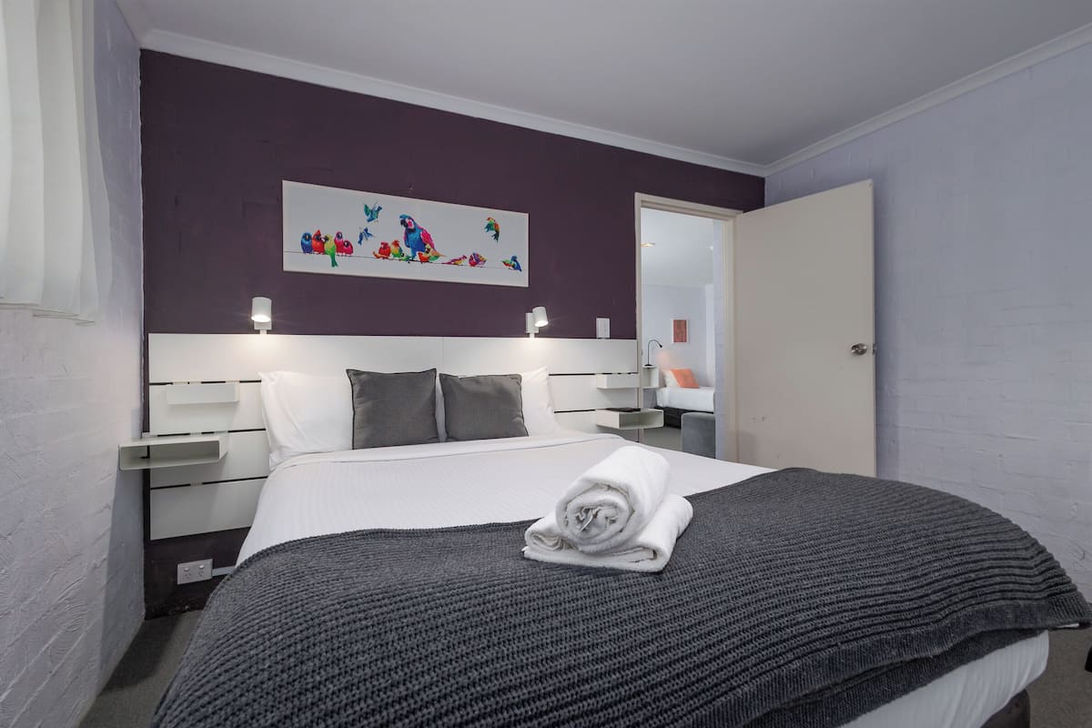 Rom – premium, massasjebadekar | 1 soverom, minibar, blendingsgardiner og strykejern/-brett