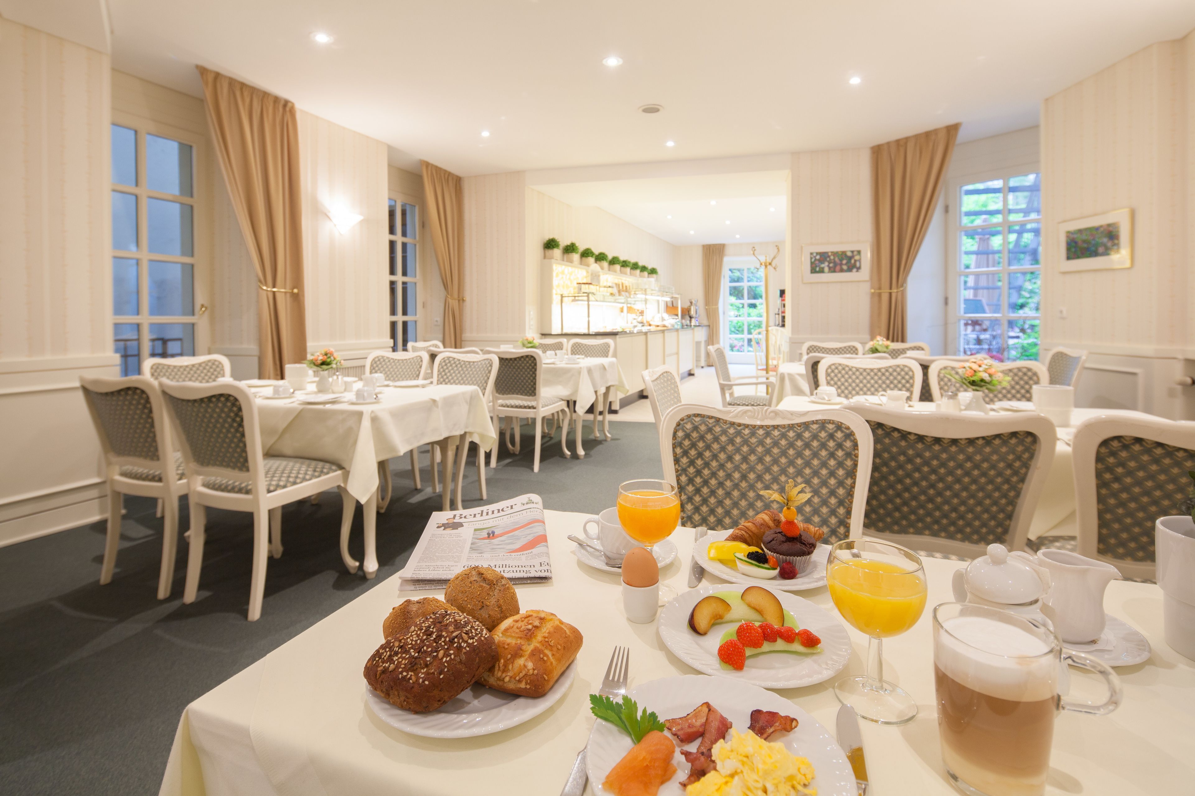 daily buffet breakfast (eur 17 per person)
