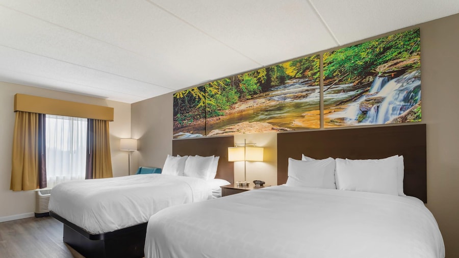 Clarion Pointe Kimball By Choice Hotels