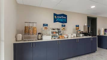 Café da manhã continental grátis todos os dias