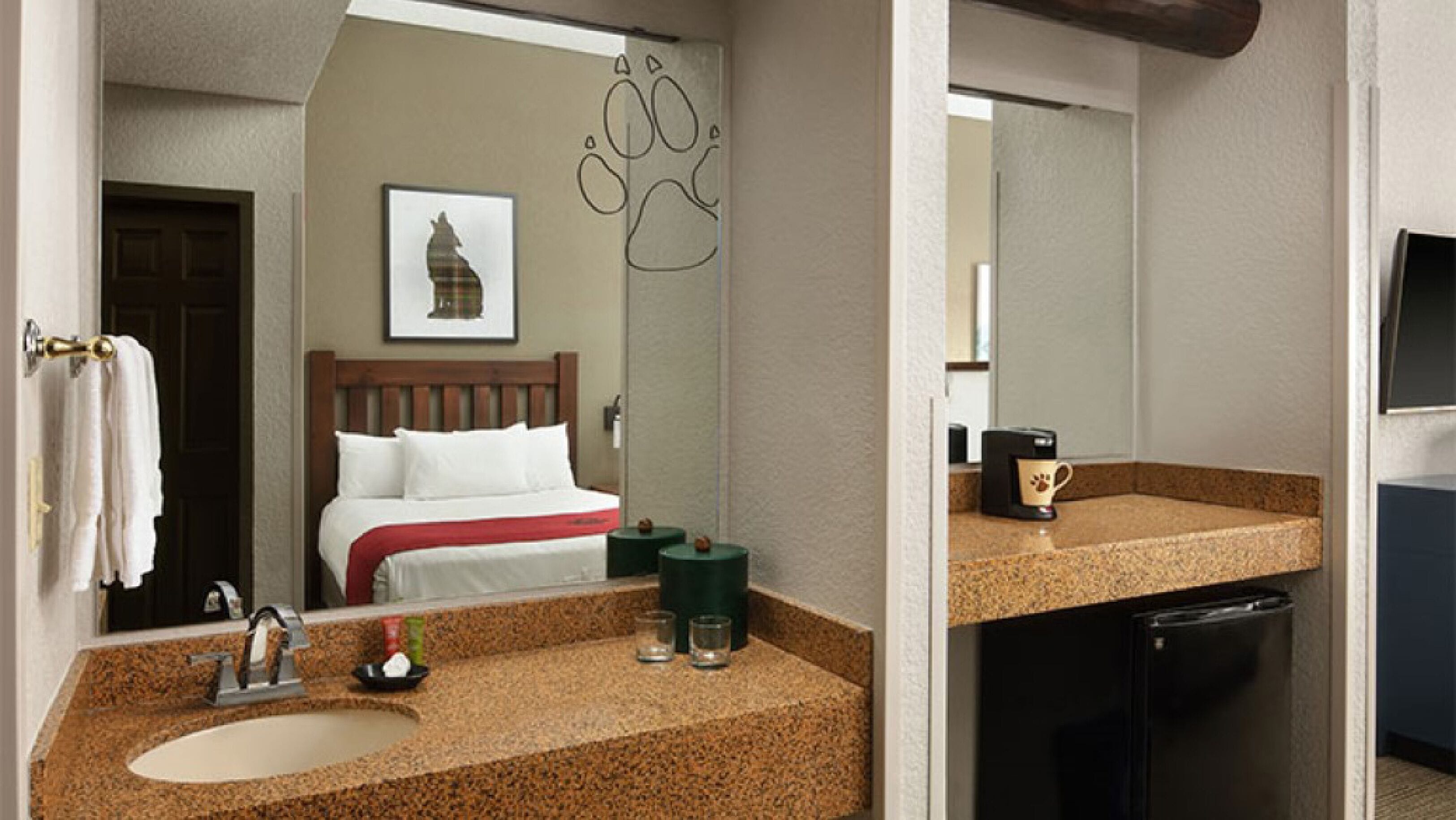 In-room safe, iron/ironing board, Internet, bed sheets