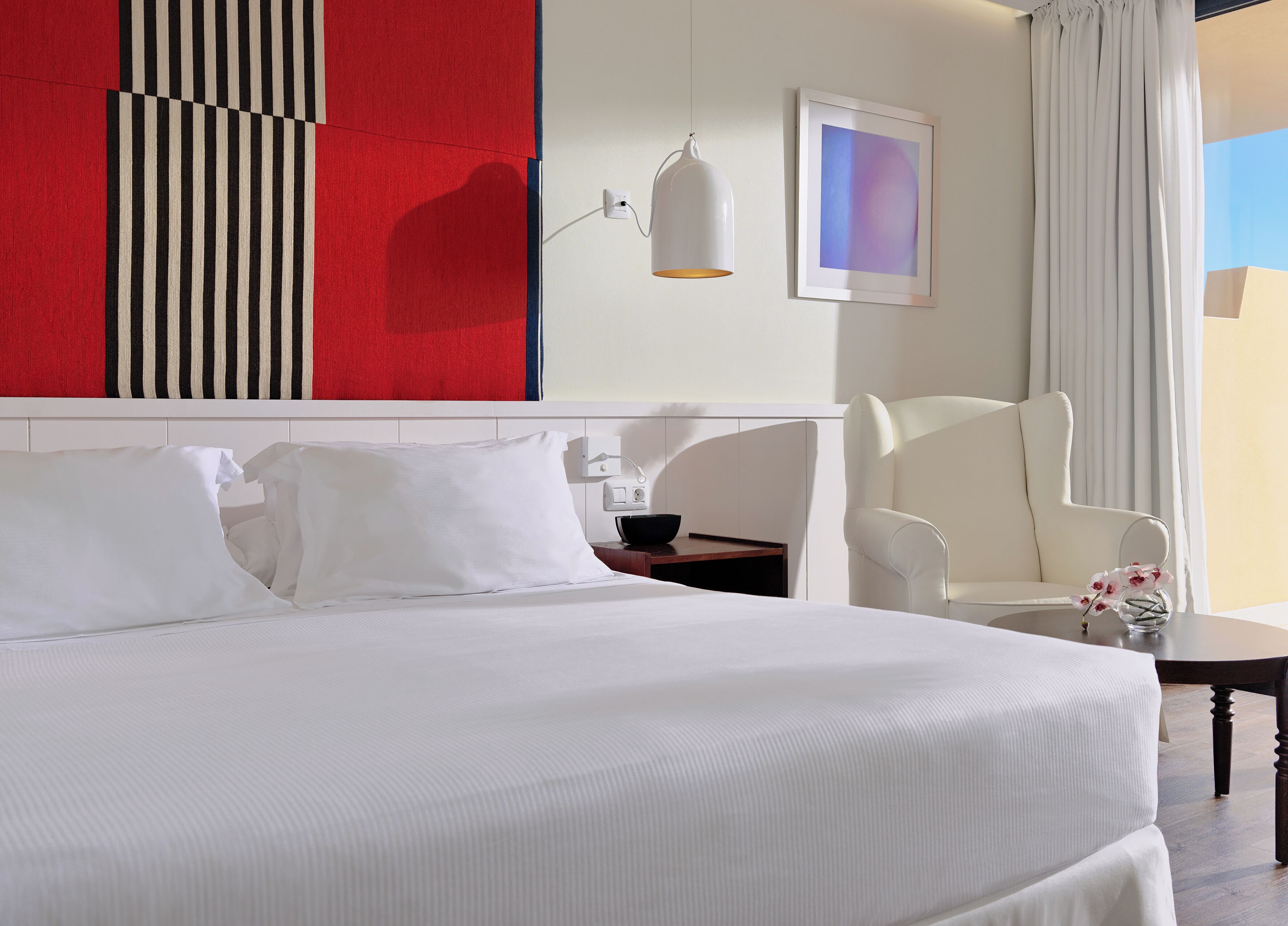 Bureau, rideaux occultants, Wi-Fi gratuit, draps fournis