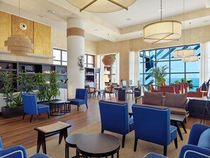 Bureau, rideaux occultants, Wi-Fi gratuit, draps fournis