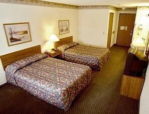 Desk, iron/ironing board, free WiFi, bed sheets - Lodi Valley Suites (Lodi)