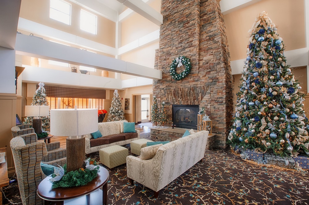 The Lodge at Geneva-on-the-Lake by null