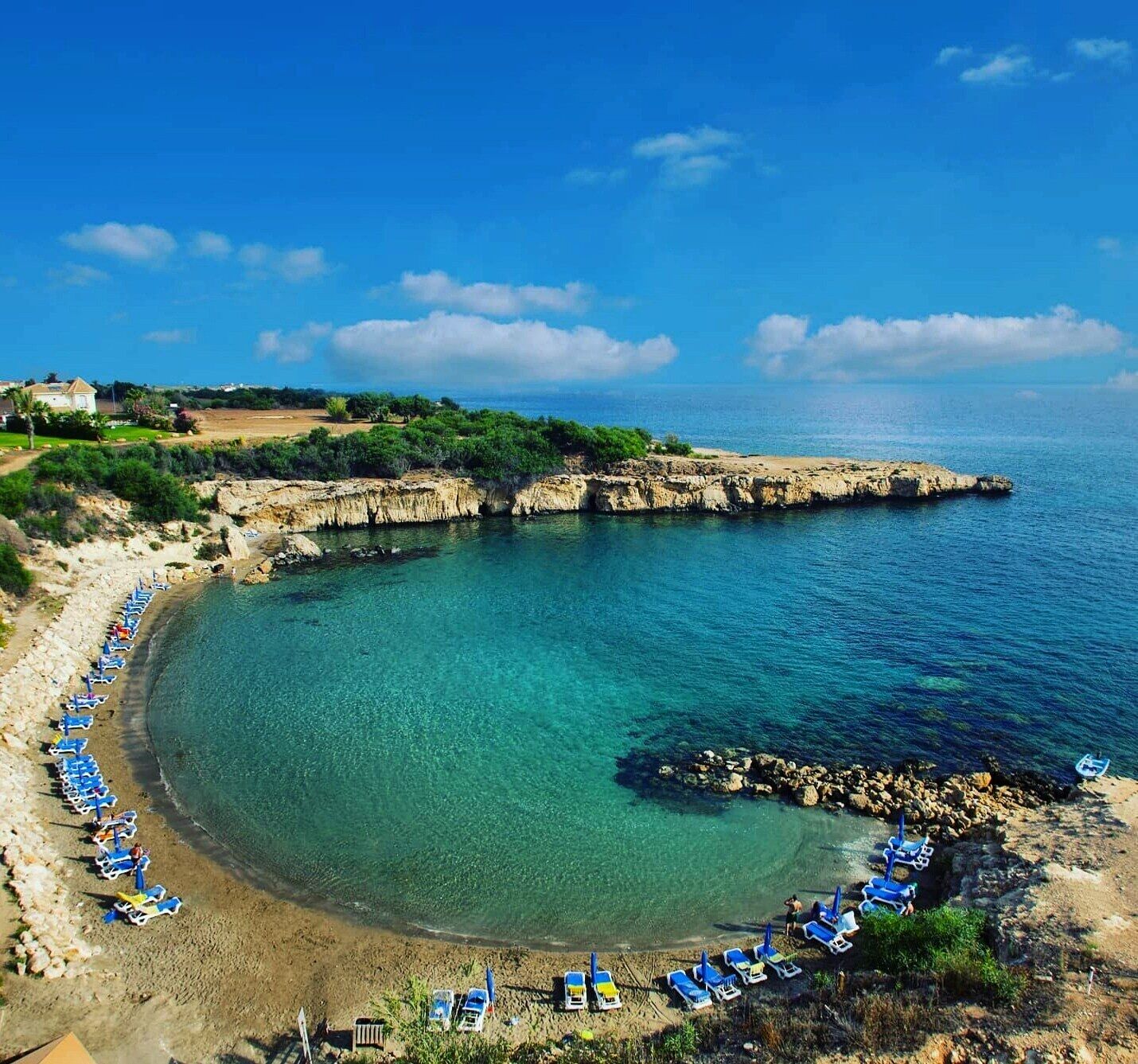 位於海灘上、潛水、滑水、風浪板