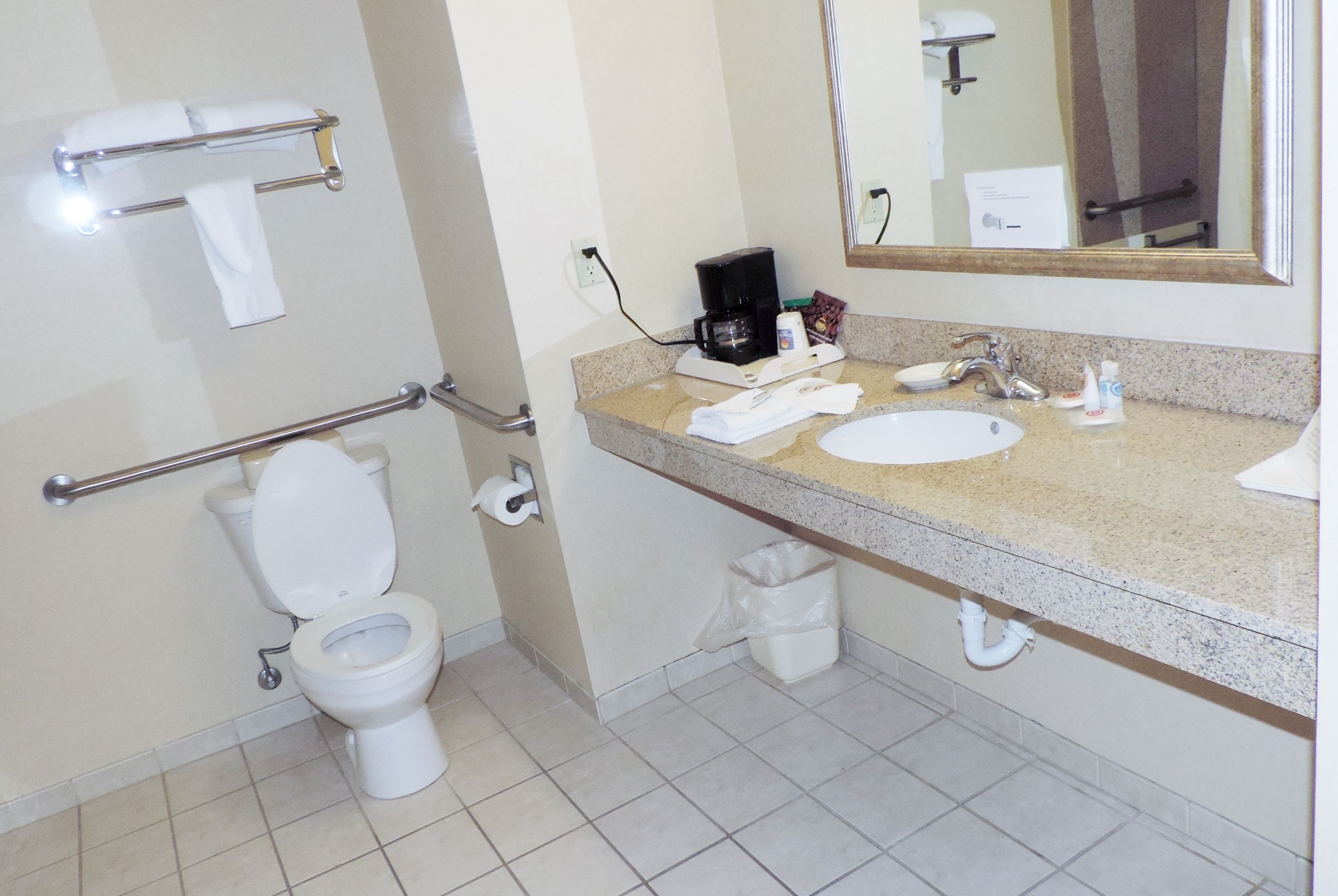 combined shower/bathtub, free toiletries, hair dryer, towels