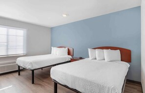 Standard Studio, 2 Double Beds, Non Smoking, Refrigerator & Microwave | Desk, laptop workspace, iron/ironing board, free WiFi - Extended Stay America Select Suites - Omaha - Southwest (Omaha)