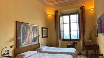 Minibar, in-room safe, desk, blackout curtains