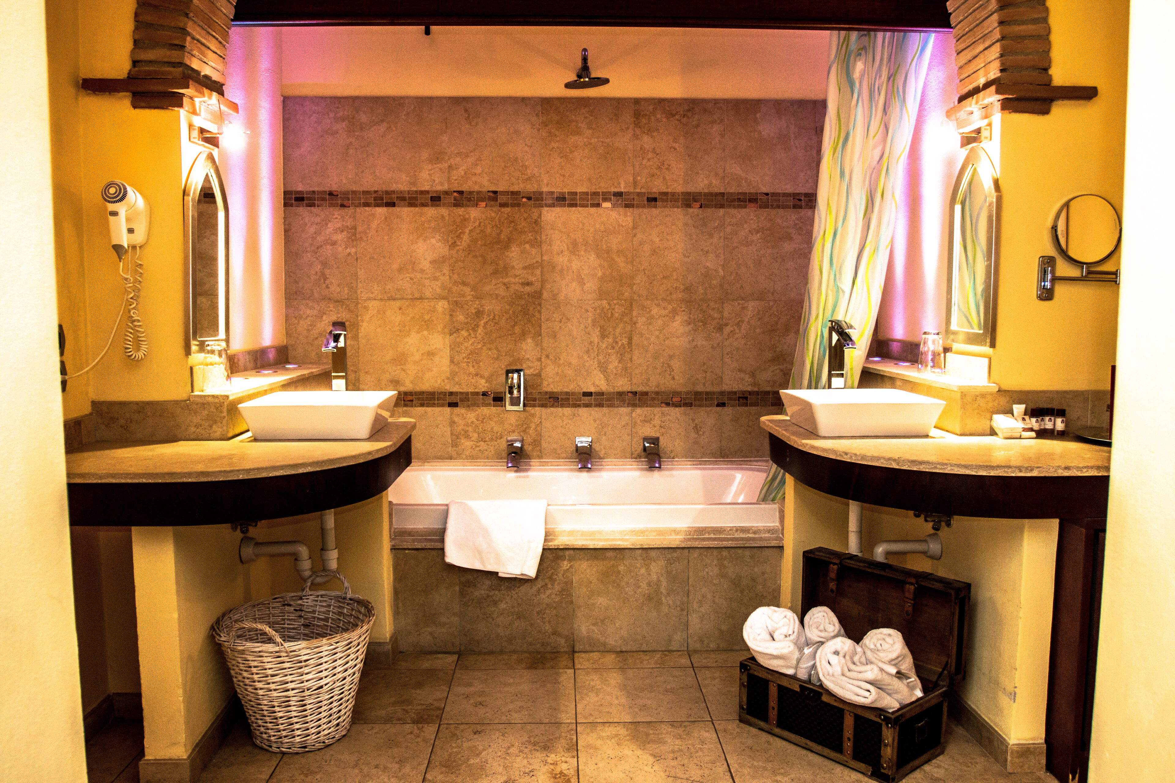 hydromassage showerhead, free toiletries, hair dryer, slippers