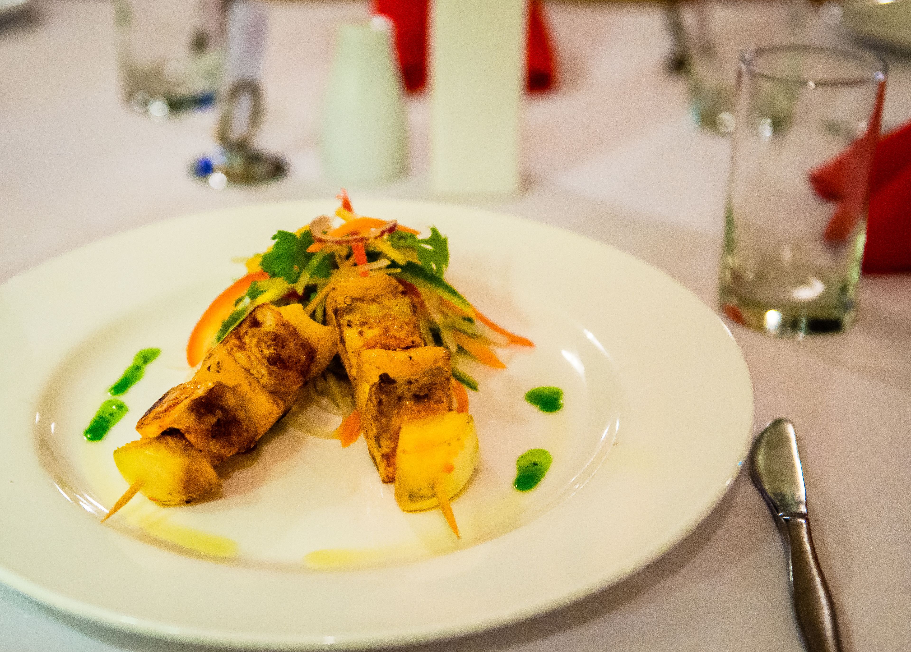 Breakfast, lunch, dinner served; international cuisine 