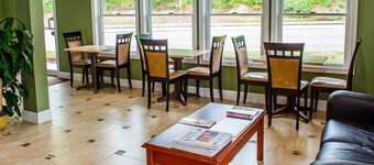 이코노 로지 제퍼슨 힐스 하이웨이 51