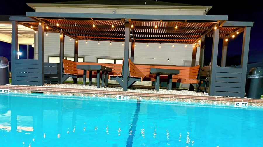 Quality Inn & Suites Victoria South