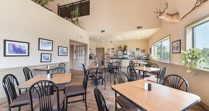 Lone Star Inn & Suites