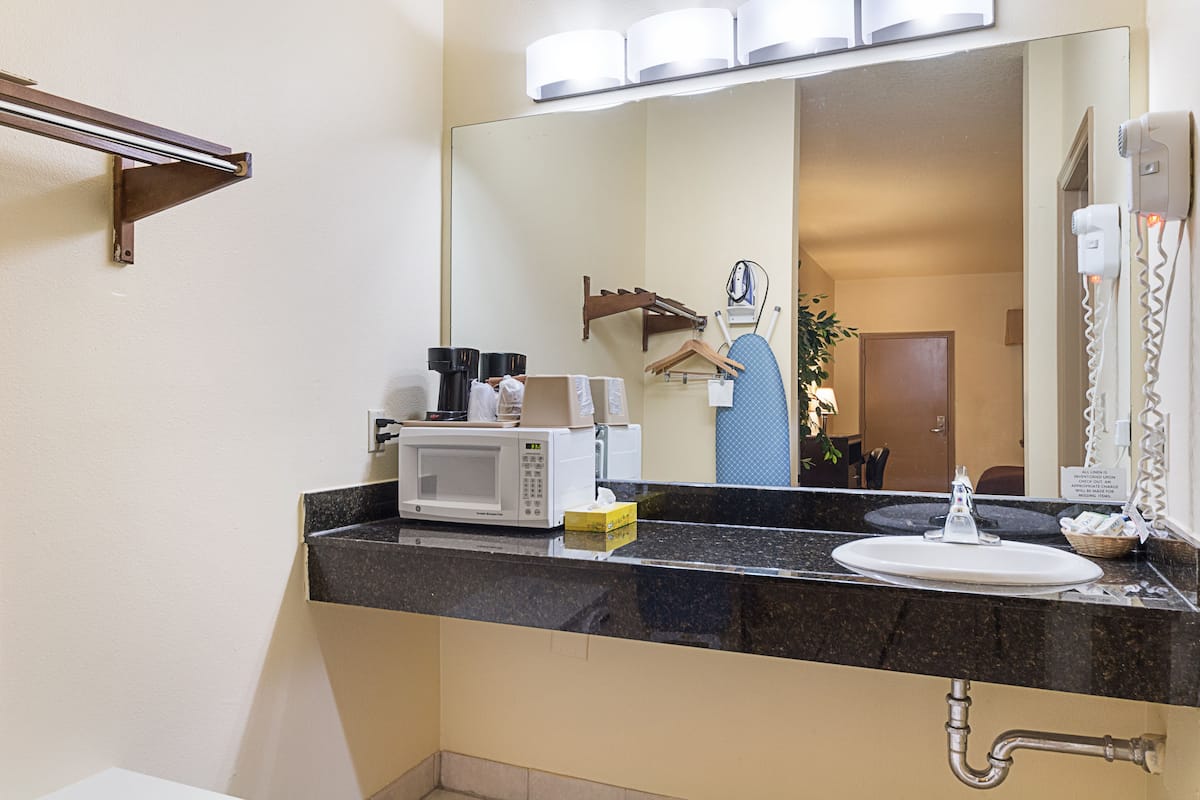 free toiletries, hair dryer, towels