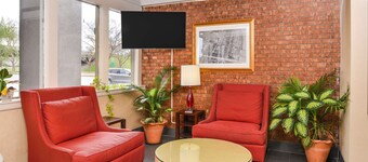 Americas Best Value Inn Augusta Historic Downtown