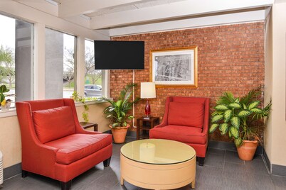 Americas Best Value Inn Augusta Historic Downtown