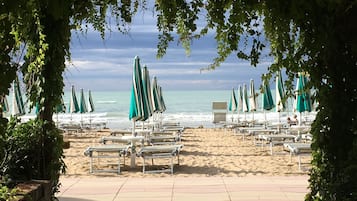 Private beach, white sand, free beach cabanas, sun loungers