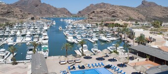 Marinaterra Hotel & Spa