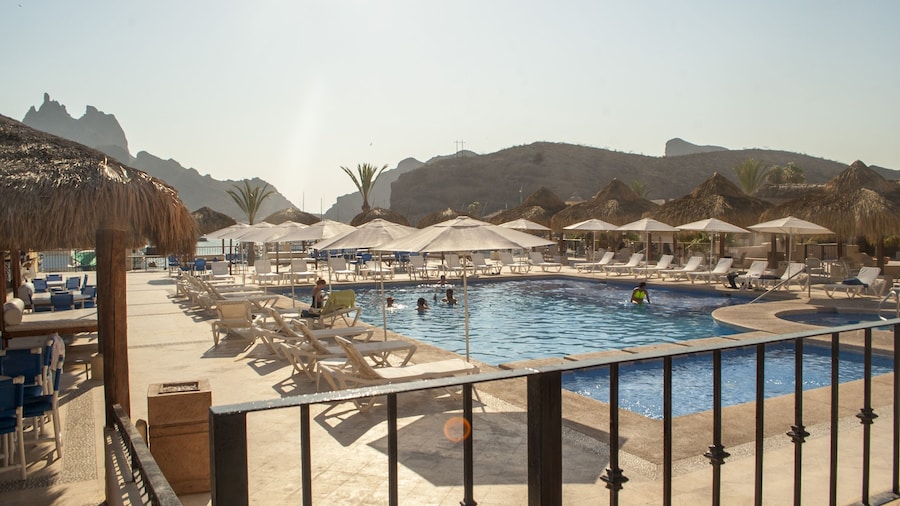 Marinaterra Hotel & Spa