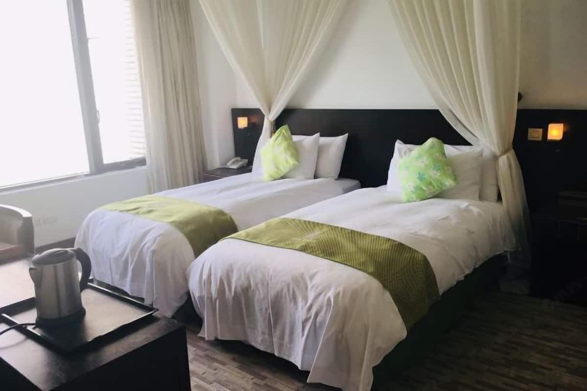 Minibar, in-room safe, desk, blackout drapes